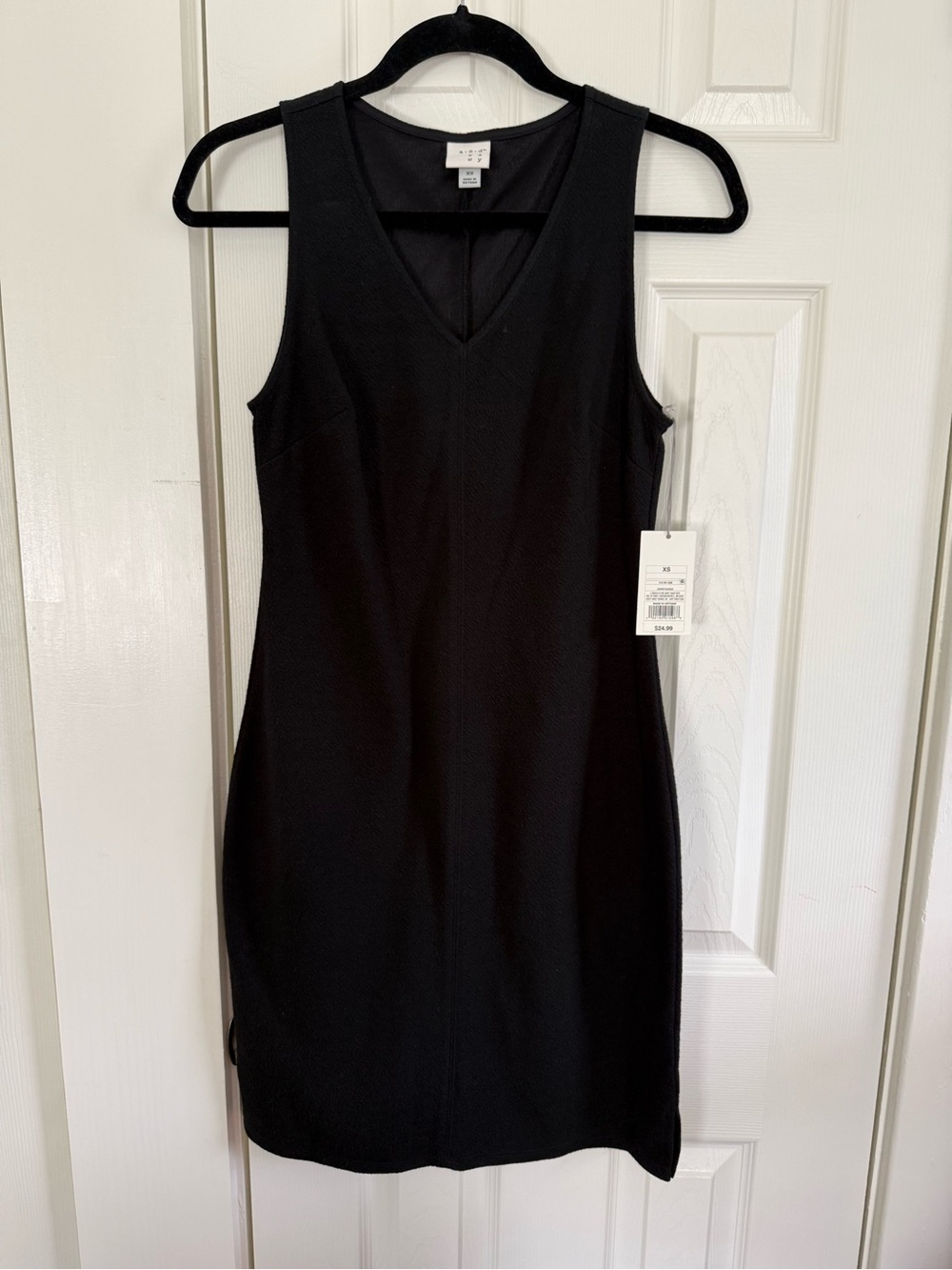 Target Black Sleeveless V-Neck Mini Dress